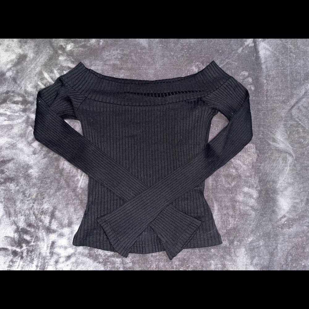 Forever 21 Off Shoulder Black Long Sleeve